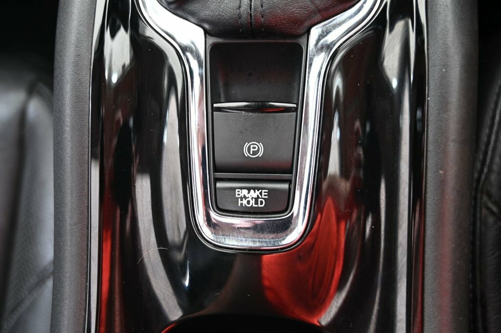 Honda Hr-V Ex White #28