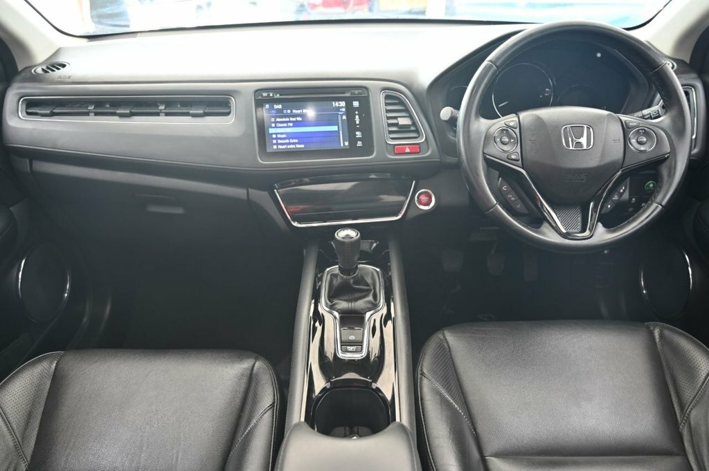 Honda Hr-V Ex White #16