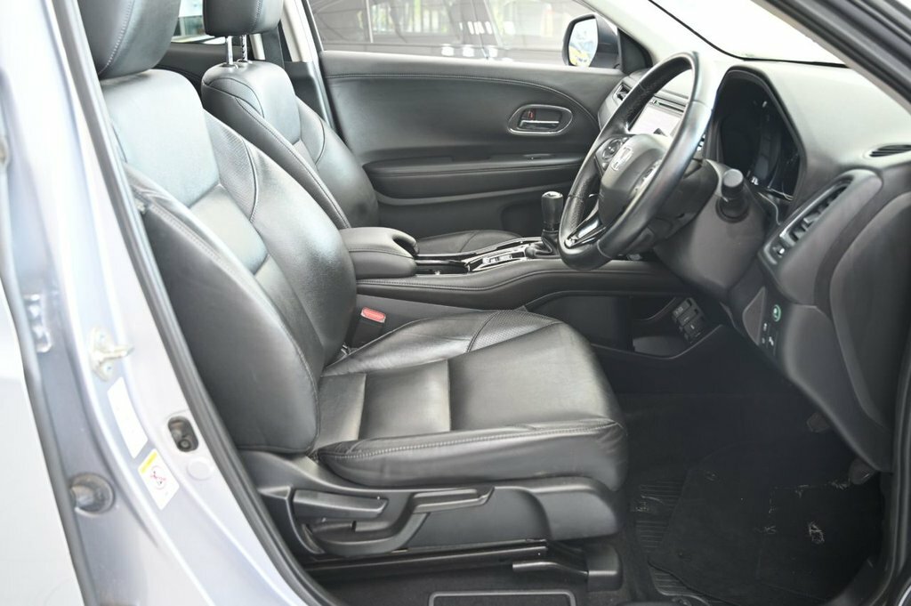 Honda Hr-V Ex White #15