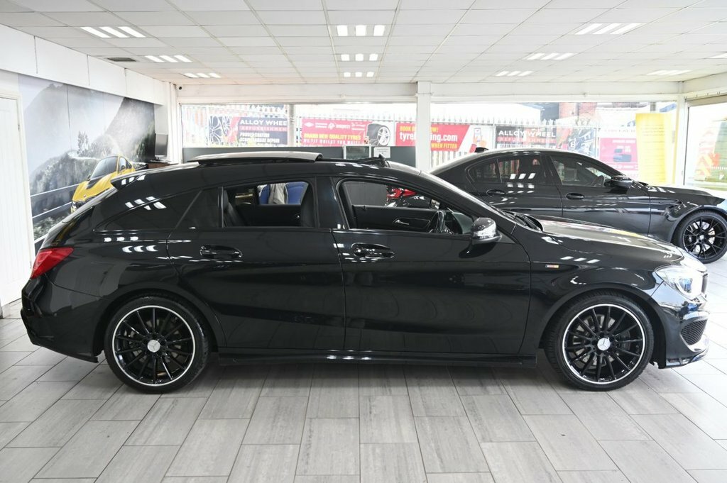 Mercedes-Benz CLA Class 2.1L Amg Sport Black #3