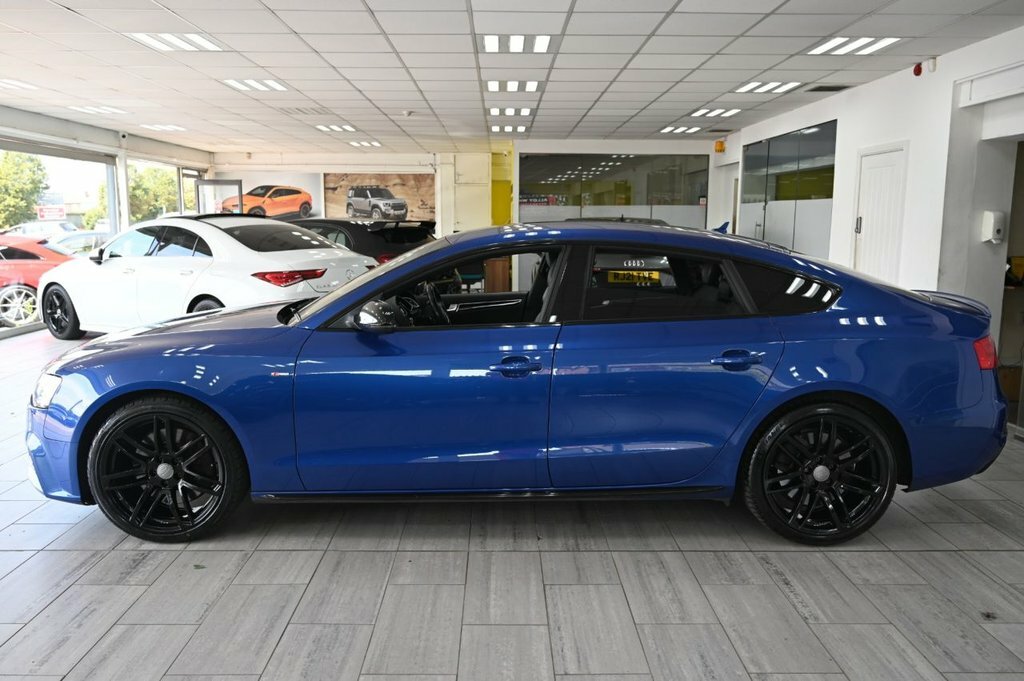 Audi A5 3L Black Edition Plus Blue #4