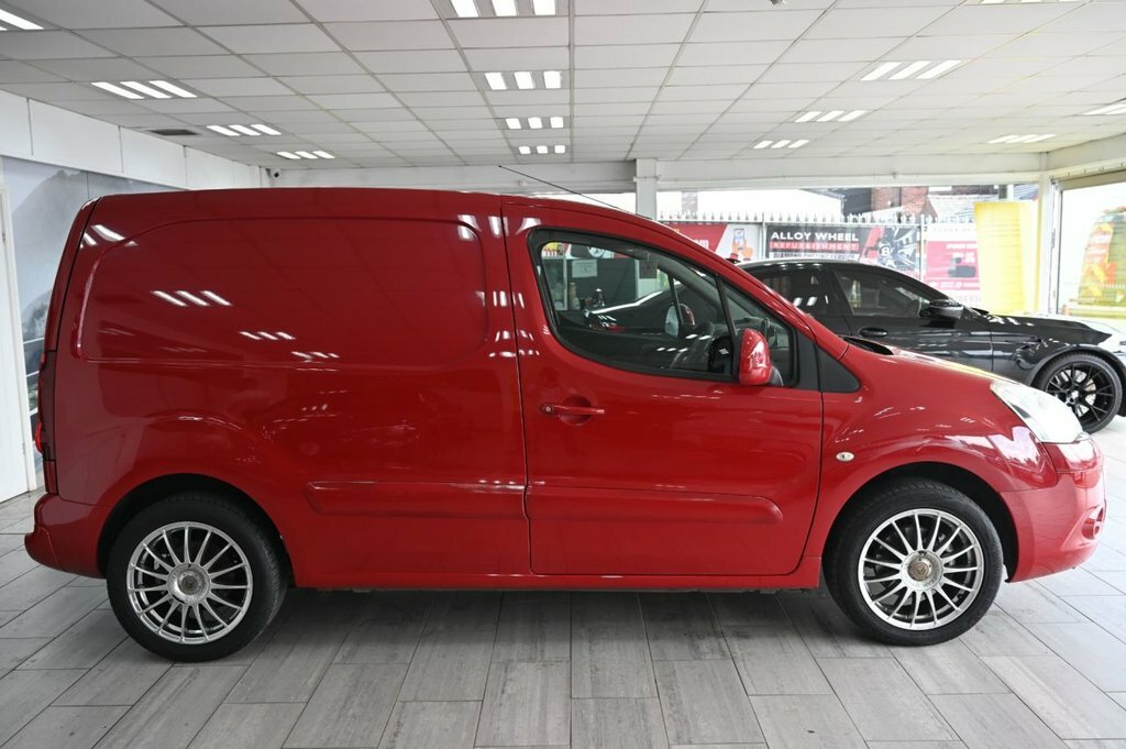 Citroen Berlingo 1.6L Enterprise Red #3
