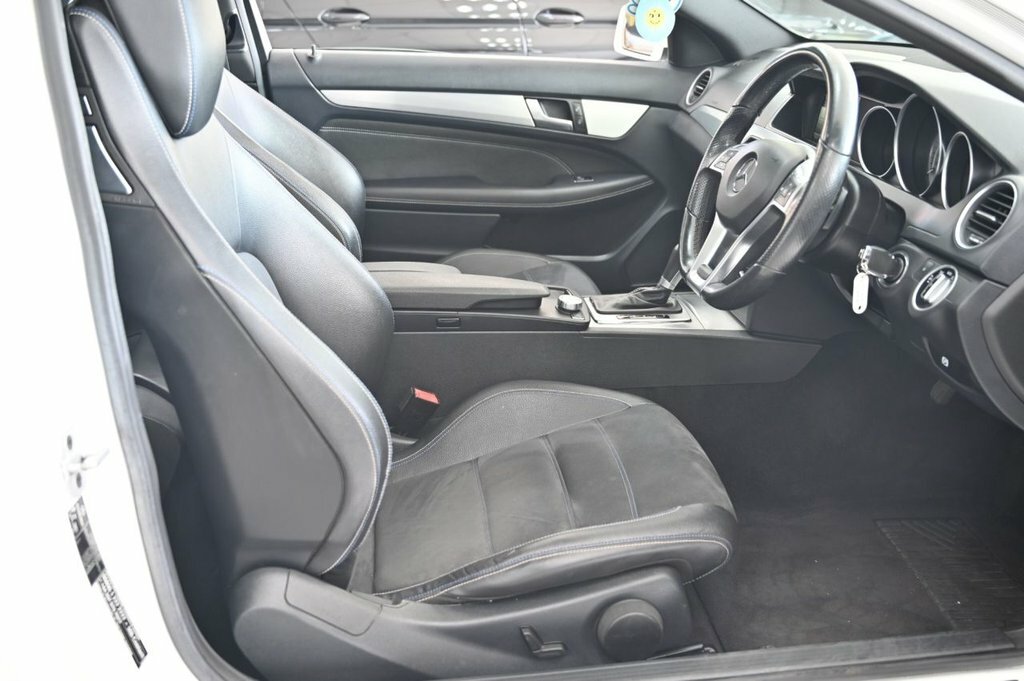 Mercedes-Benz C Class 2.1 C220 Cdi Amg White #15