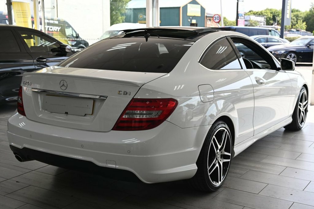 Mercedes-Benz C Class 2.1 C220 Cdi Amg White #10