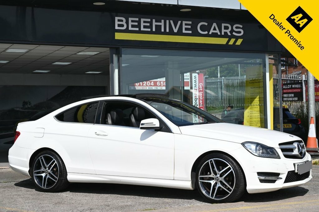 Mercedes-Benz C Class 2.1L Amg Sport Edition White