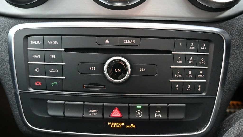 Mercedes-Benz CLA Class 2.1 Cla 220 D Grey #26