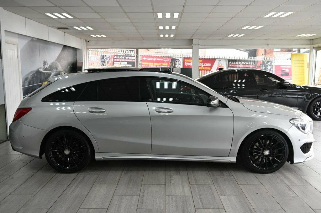 Mercedes-Benz CLA Class 2.1L Amg Sport Silver #3
