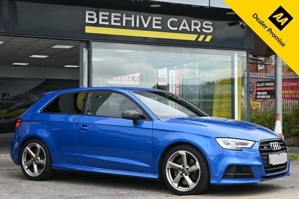 Audi S3 2L Black Edition Blue