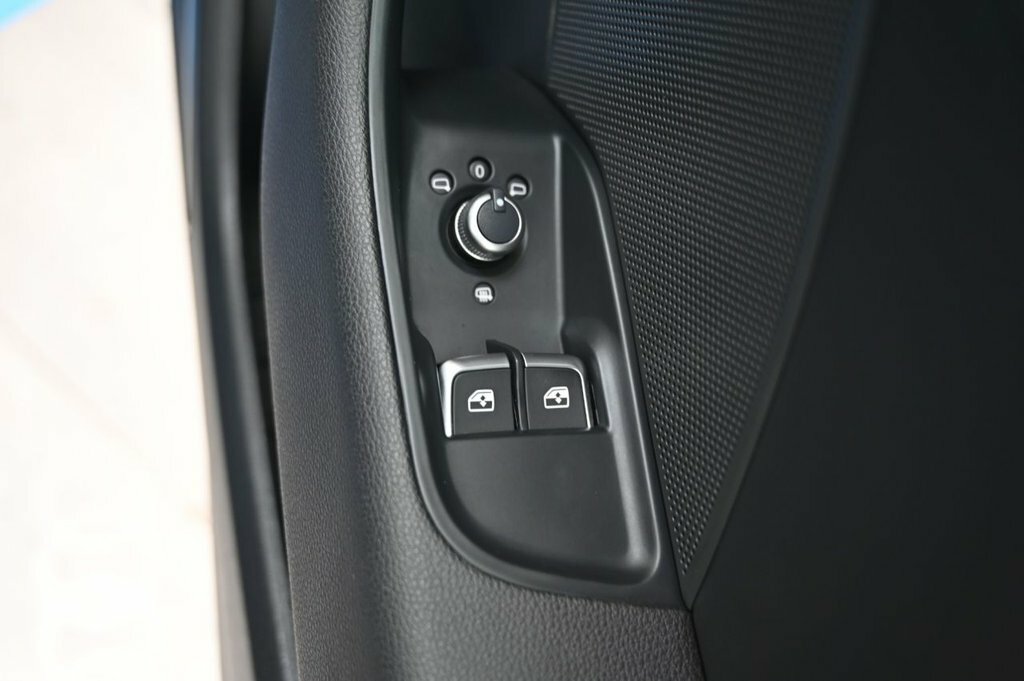 Audi S3 S3 Tfsi Quattro S Tronic Yellow #28