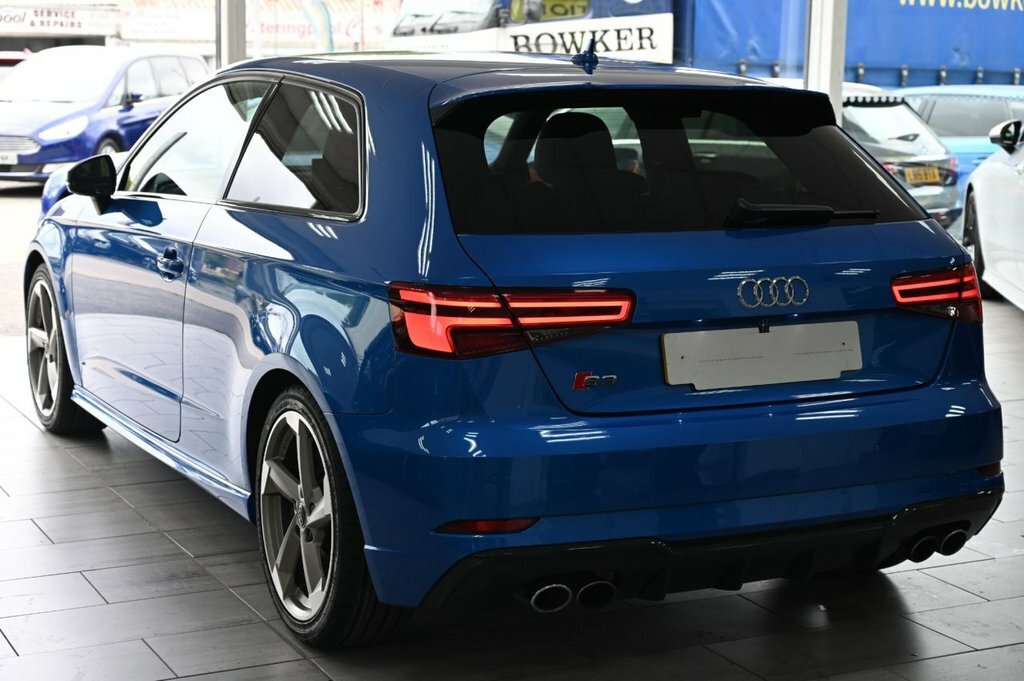Audi S3 S3 Tfsi Quattro S Tronic Yellow #10
