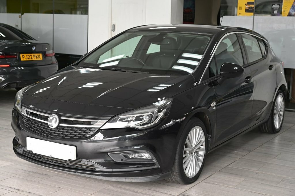Vauxhall Astra 1.4L Elite Black #5