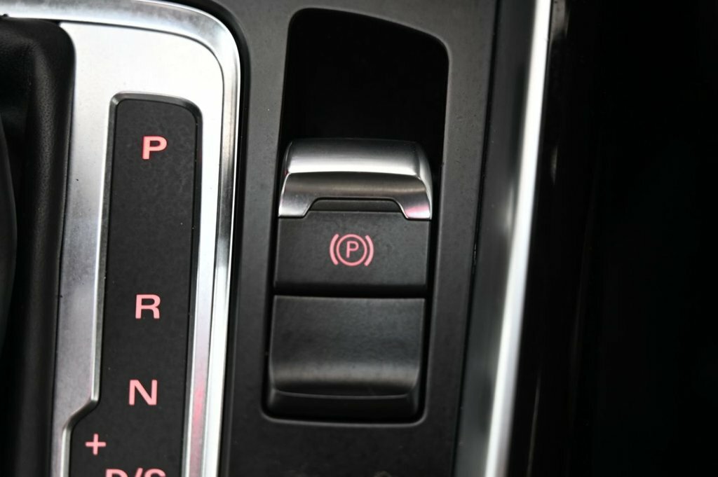 Audi Q5 2.0 Tdi Quattro S Line 188 Bhp Grey #25