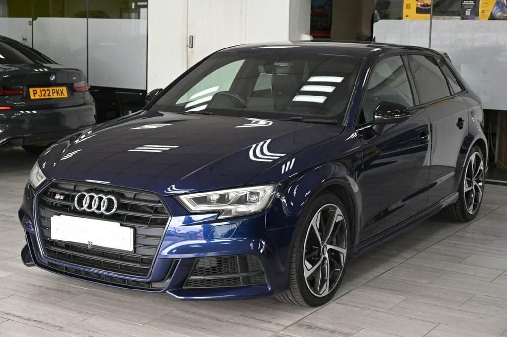 Audi S3 2L Black Edition Blue #5
