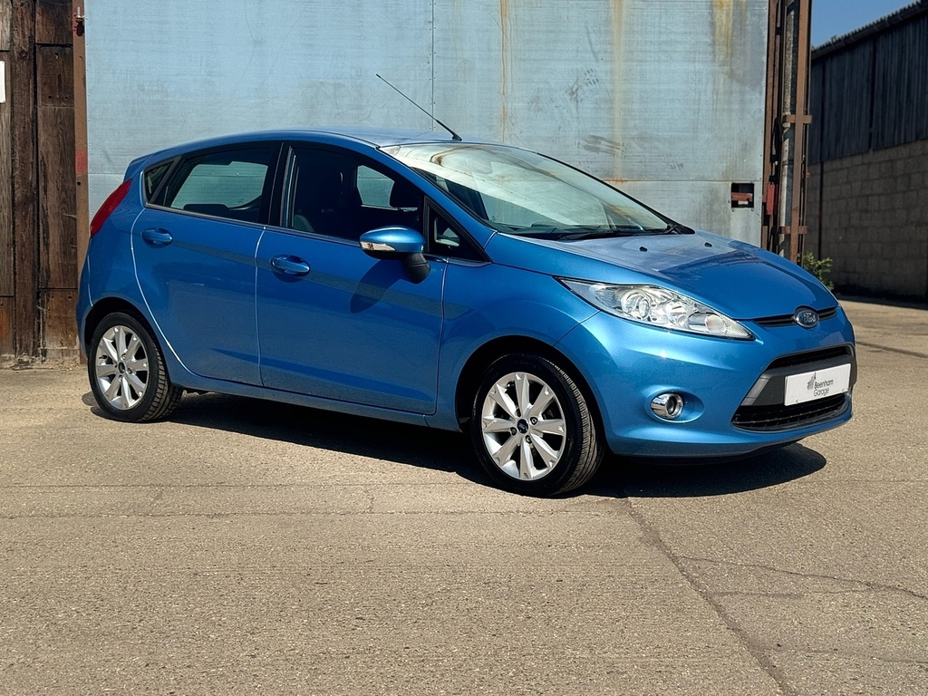 Ford Fiesta Hatchback Blue