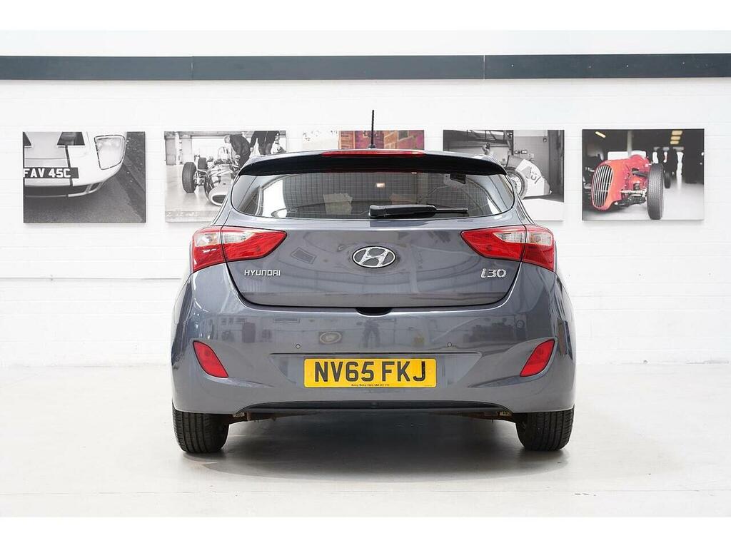 Hyundai I30 1.6 Crdi Blue Drive Se Euro 6 Ss Grey #4