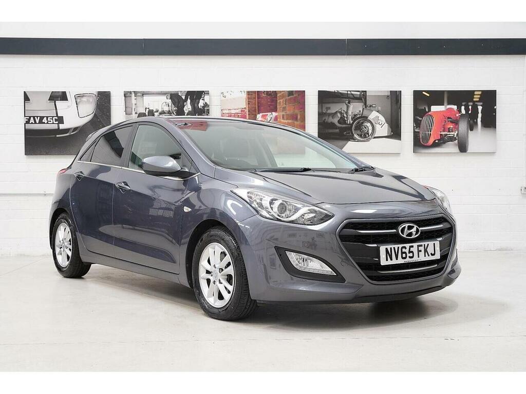 Hyundai I30 1.6 Crdi Blue Drive Se Euro 6 Ss Grey