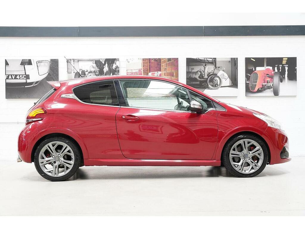 Peugeot 208 1.6 Thp Gti Prestige Euro 6 Ss Red #2