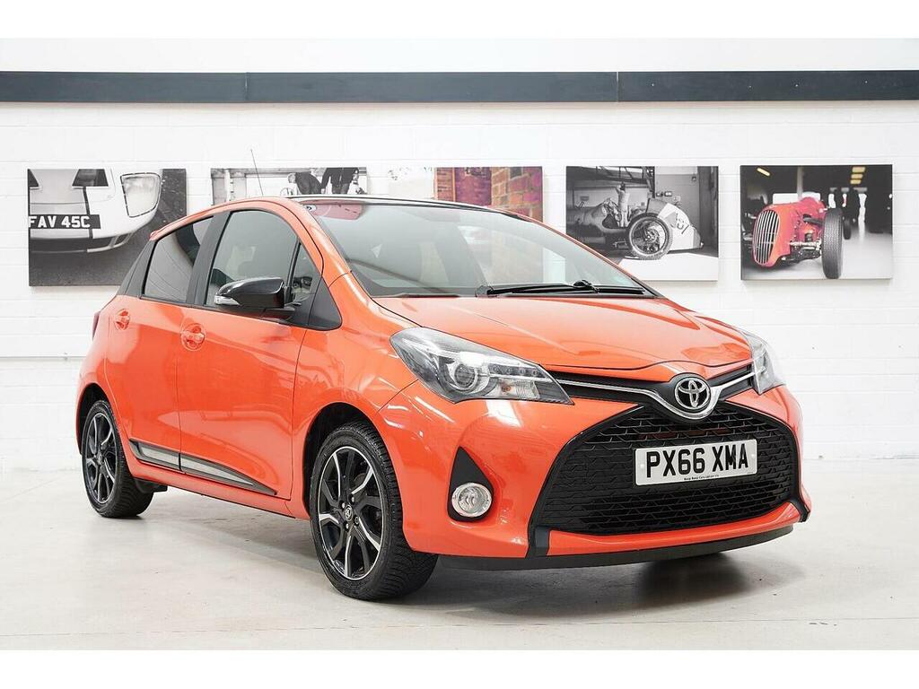 Toyota Yaris 1.33 Dual Vvt-i Orange Edition Euro 6 Orange