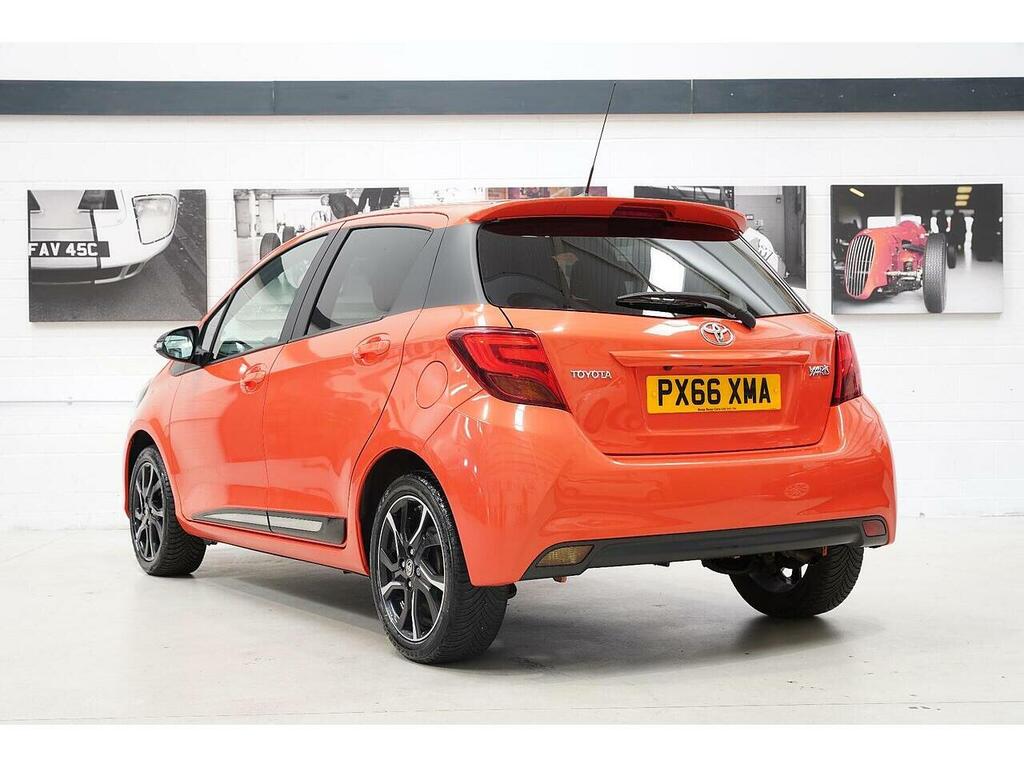 Toyota Yaris 1.33 Dual Vvt-i Orange Edition Euro 6 Orange #4