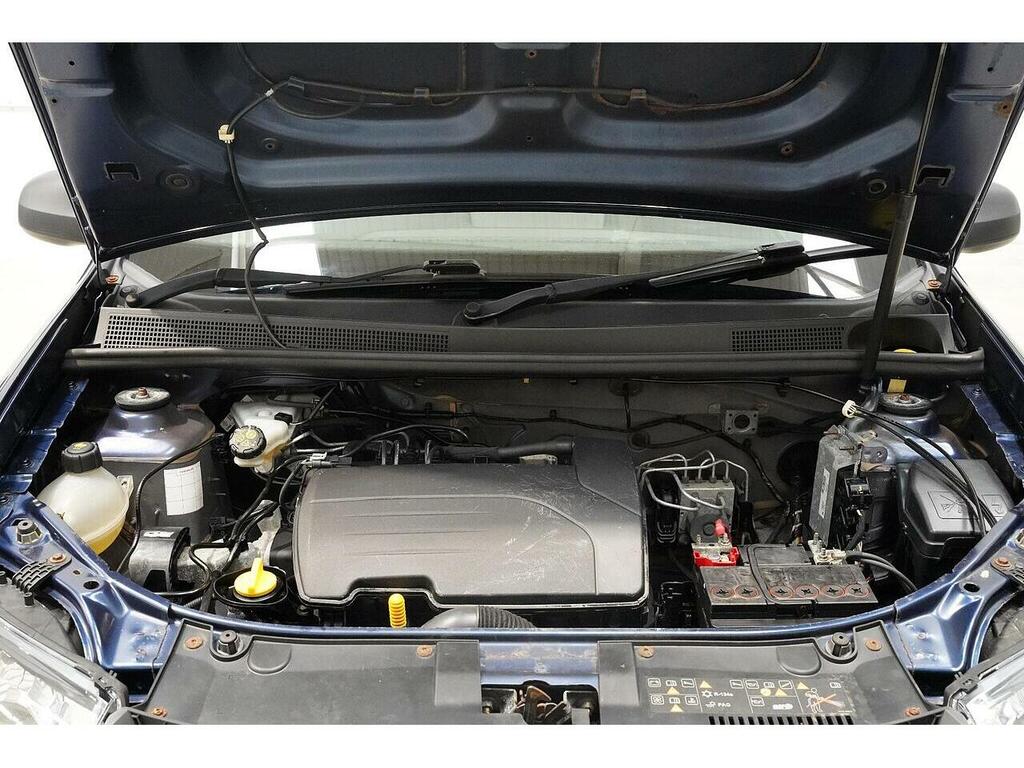 Dacia Sandero 0.9 Tce Laureate Hatchback Black #22