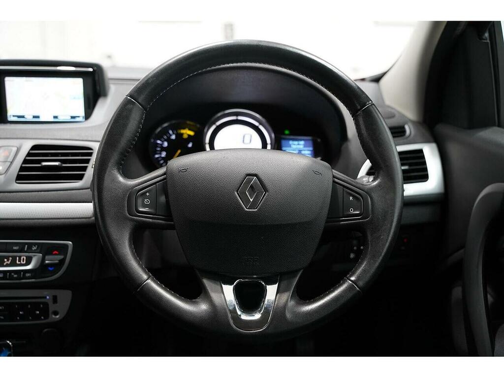 Renault Megane 1.5 Dynamique Tomtom Energy Dci Ss 110 Bhp White #16