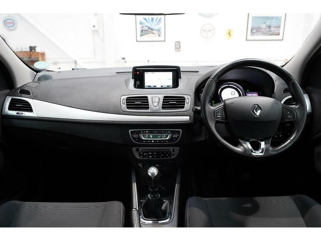 Renault Megane 1.5 Dynamique Tomtom Energy Dci Ss 110 Bhp White #10