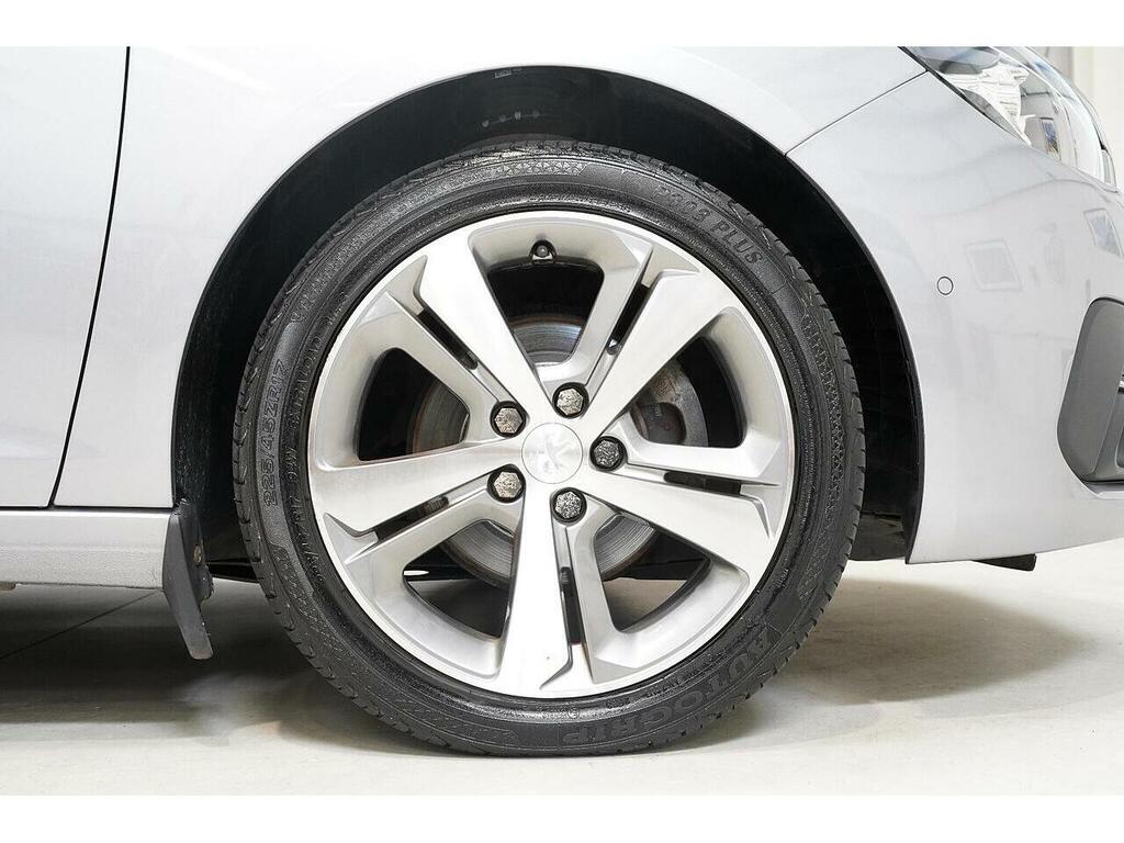 Peugeot 308 White #28