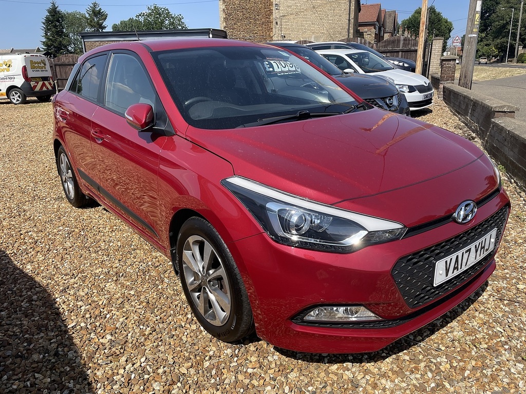 Hyundai I20 Premium Nav VA17YHJ Red #2