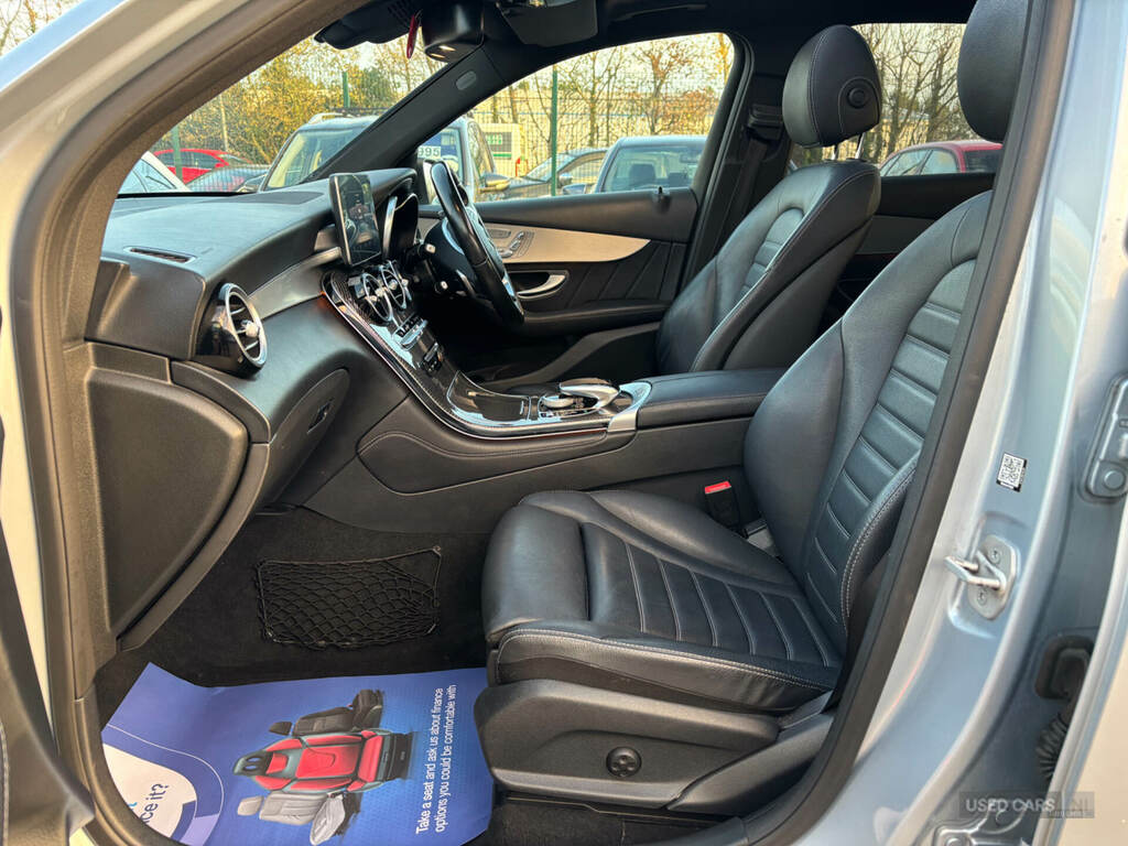 Mercedes-Benz GLC Class Glc 250D 4Matic Amg Line Prem Plus 9G-tronic Silver #4