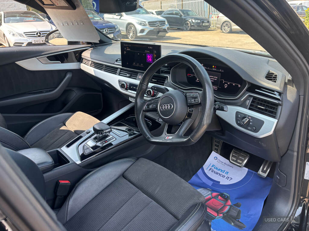 Audi A4 35 Tdi S Line S Tronic Black #6