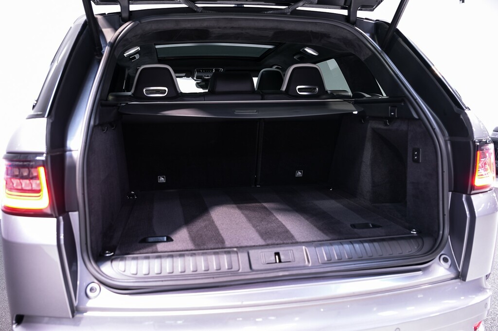 Land Rover Range Rover Sport 3.0 D250 Hse Silver Black #40