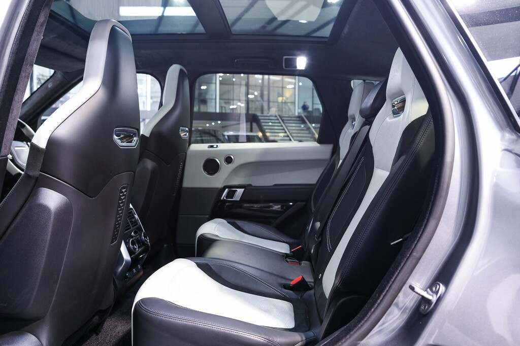 Land Rover Range Rover Sport 3.0 D250 Hse Silver Black #19