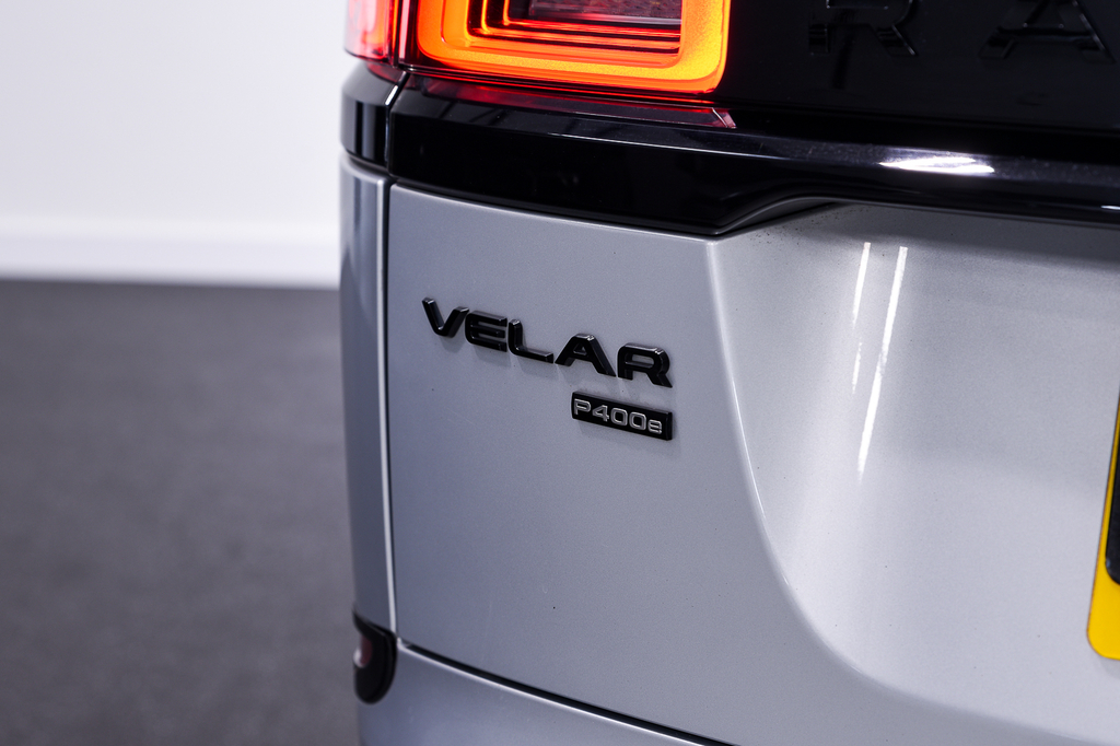 Land Rover Range Rover Velar Edition Red #8