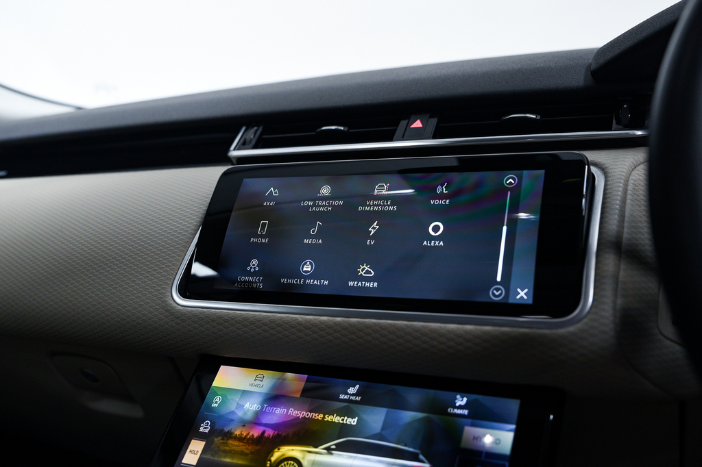 Land Rover Range Rover Velar Edition Red #21