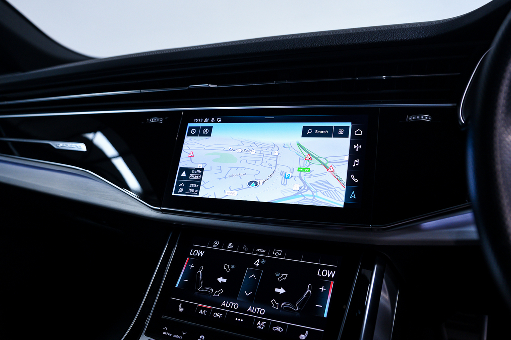 Audi Q8 50 Tdi Quattro Black Edition Tiptronic #18