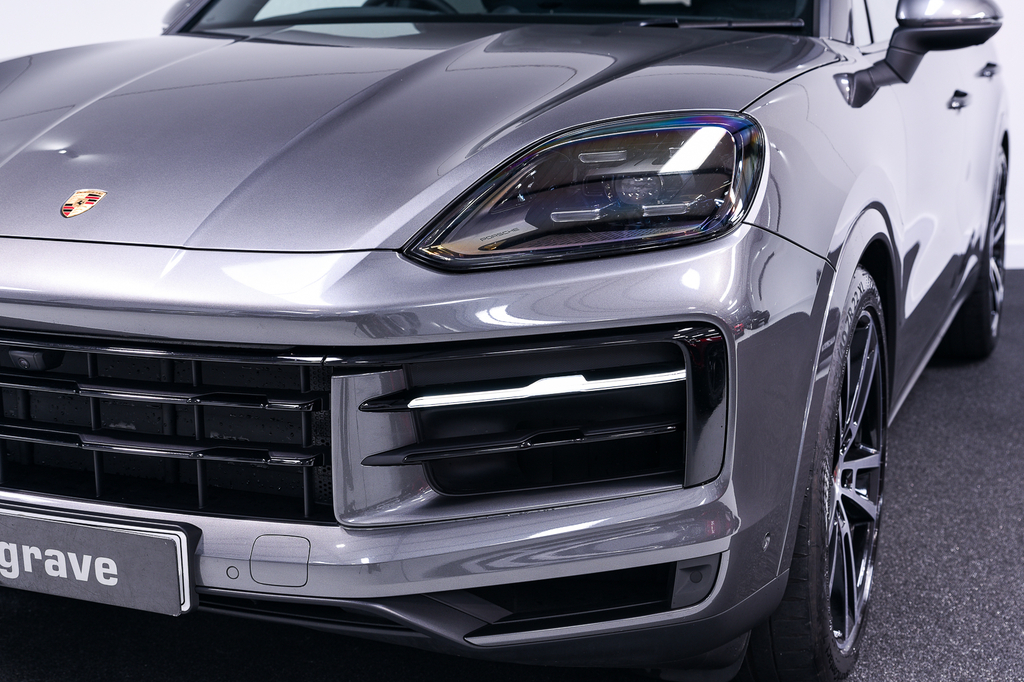 Porsche Cayenne V6 E-hybrid 25.9Kwh S Black Edition Tiptronics Eur Red #7