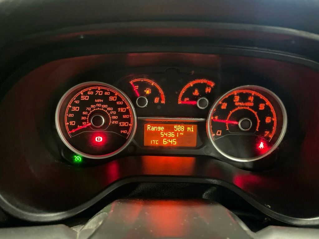 Fiat Doblo Mpv White #7