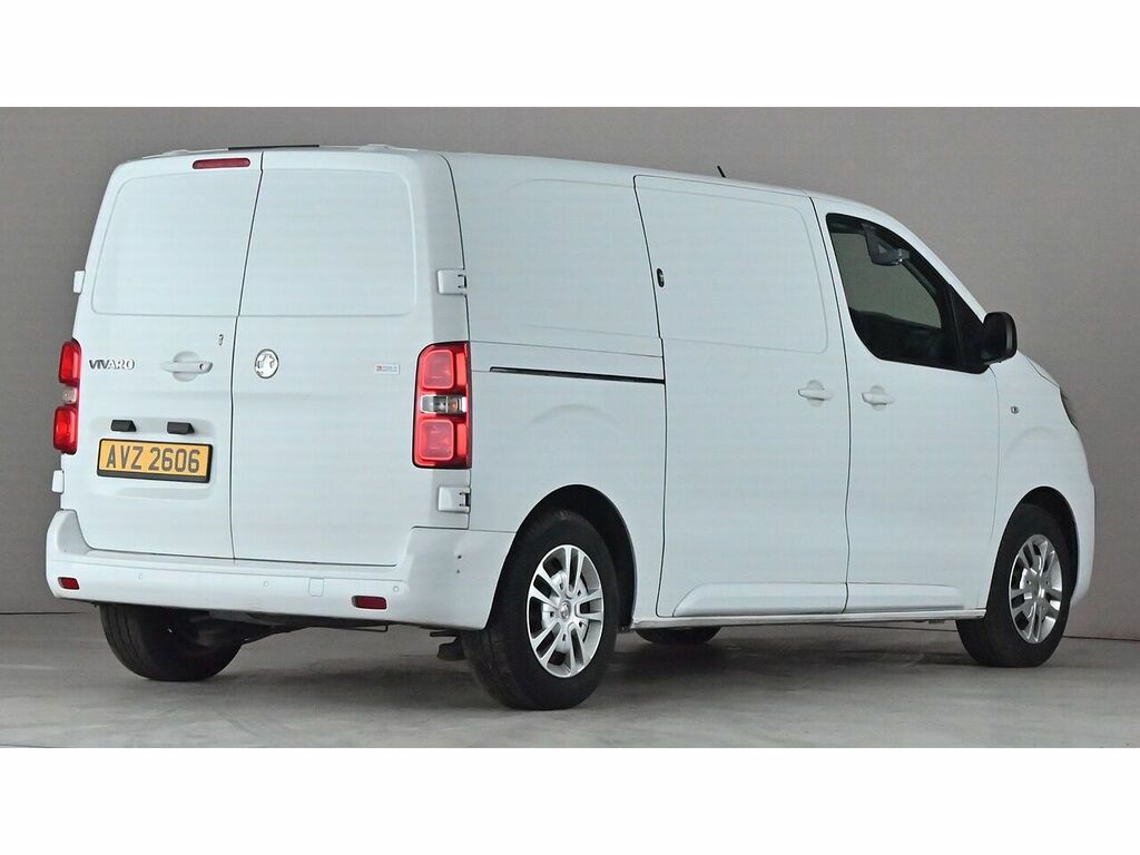 Vauxhall Vivaro Turbo D 2700 Sportive AVZ2606 White #3