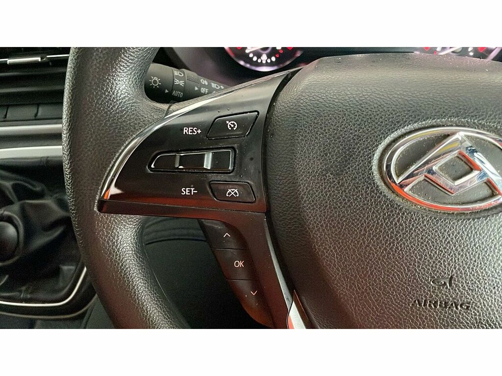 Maxus Deliver 9 Maxus 2.0 D20 150 Lux Extr White #9