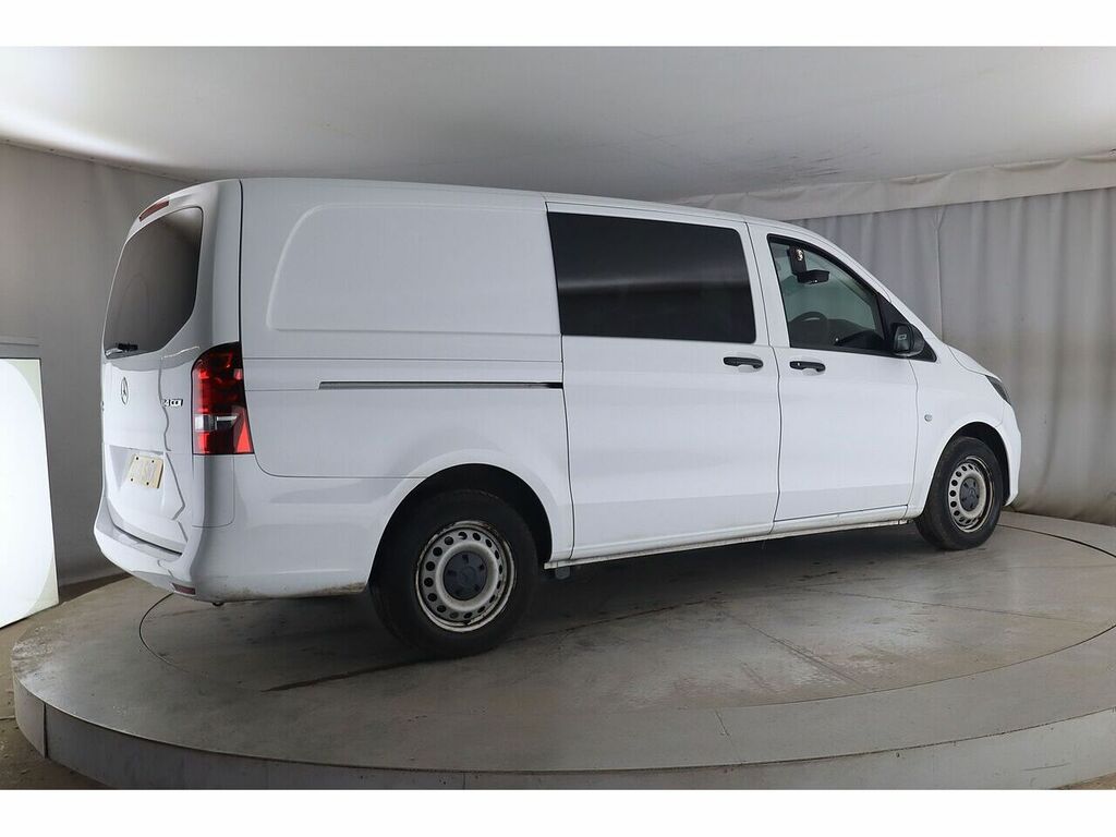 Mercedes-Benz Vito 114 Cdi Progressive White #3