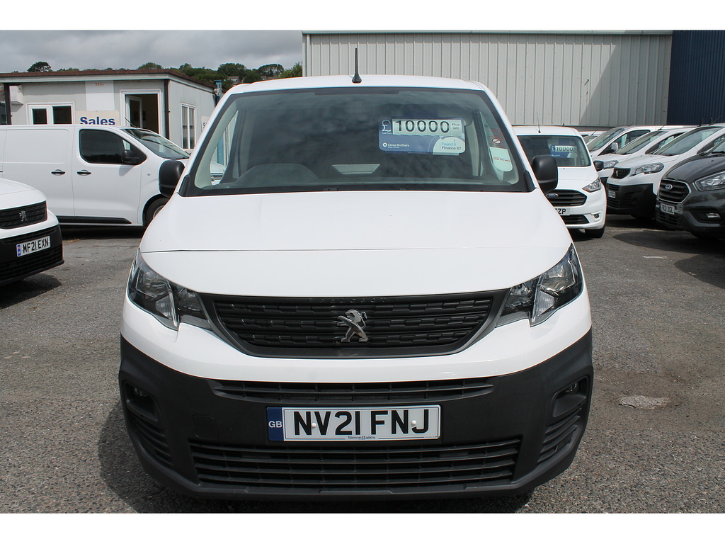 Peugeot Partner Bluehdi 950 Professional White #4