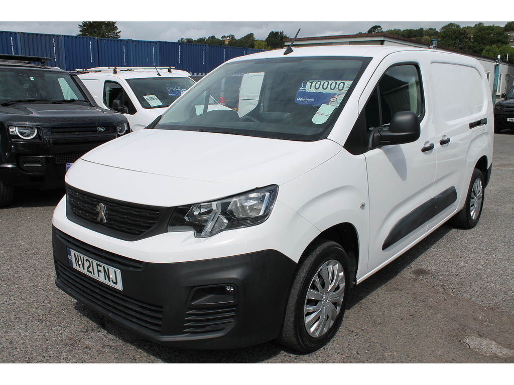 Peugeot Partner Bluehdi 950 Professional White #5