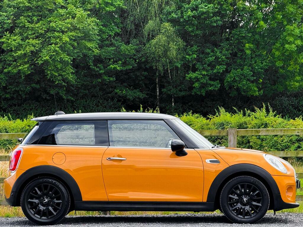 Mini Hatch 1.5 Cooper Euro 6 S S Orange #4