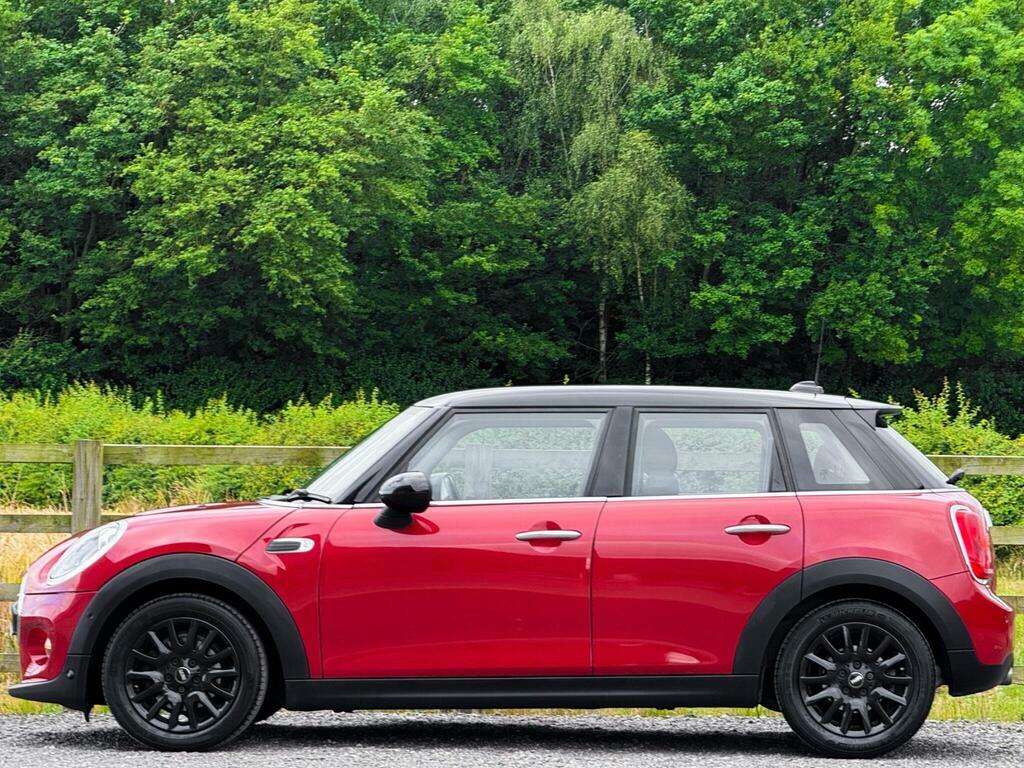 Mini Hatch 1.5 Cooper D Euro 6 S S Red #2