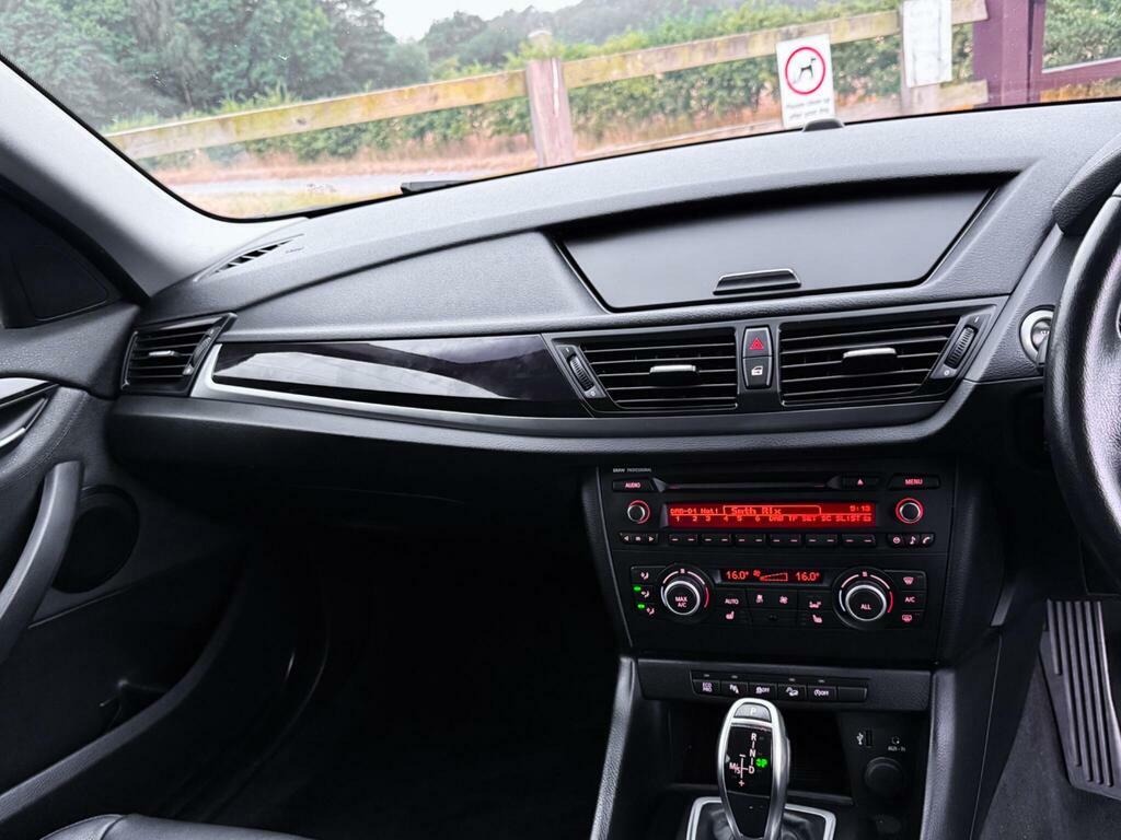 BMW X1 Xdrive20d Xline Black #51