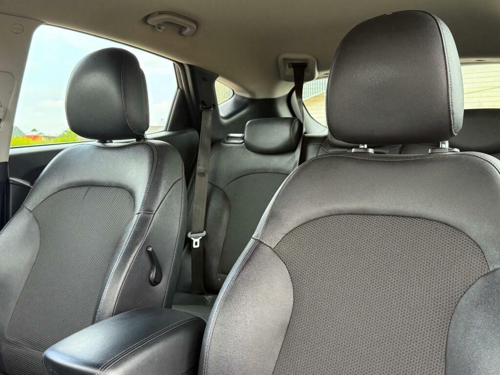 Hyundai Ix35 Ix35 Se Nav Crdi Silver #41