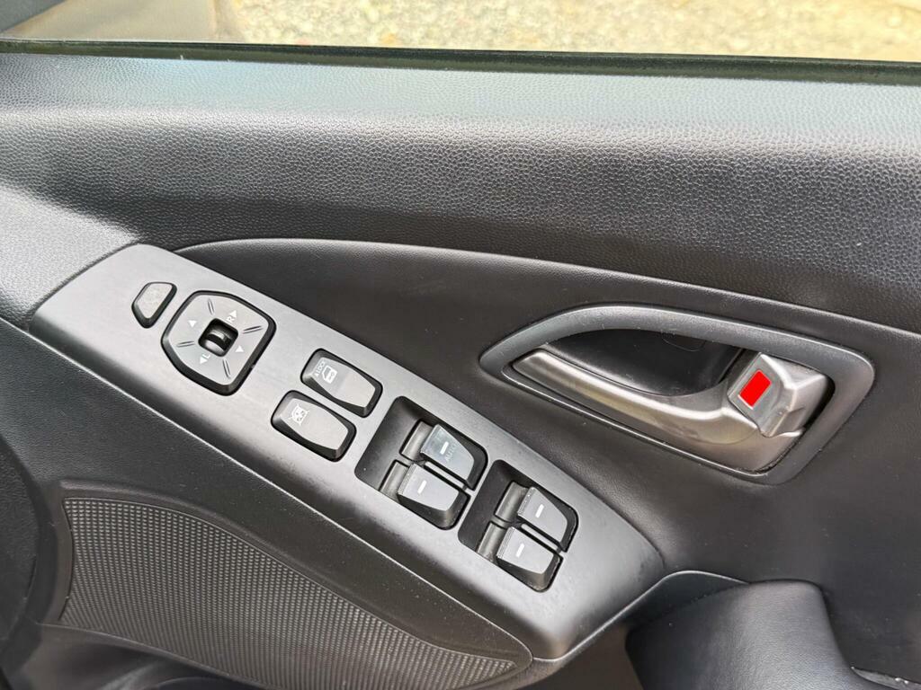 Hyundai Ix35 Ix35 Se Nav Crdi Silver #54