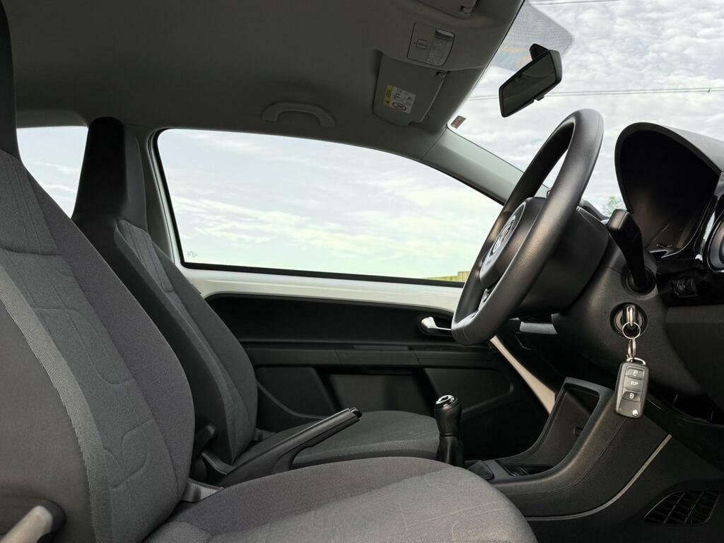 Volkswagen Up 1.0 Move Up Asg White #31