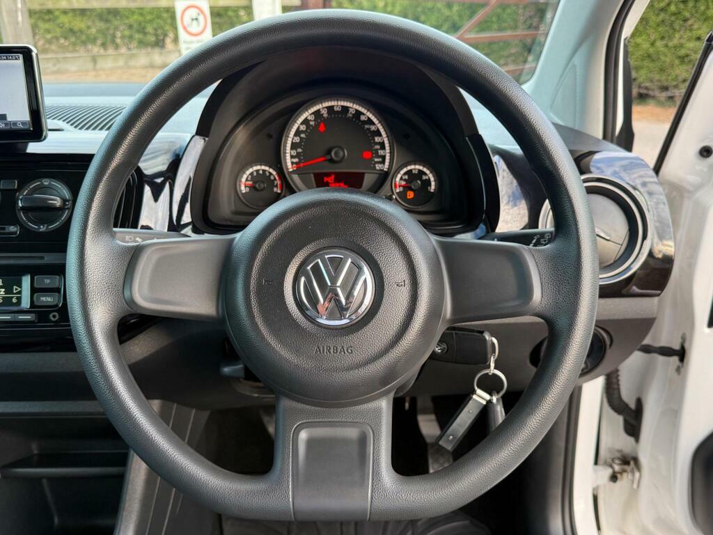 Volkswagen Up 1.0 Move Up Asg White #39
