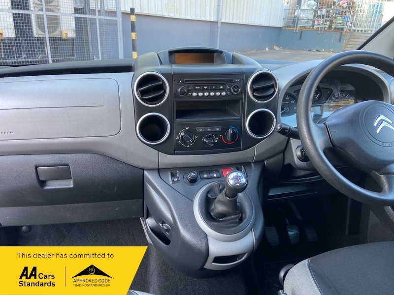 Citroen Berlingo Mpv White #15